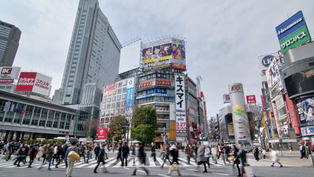 Japan core inflation falls in August