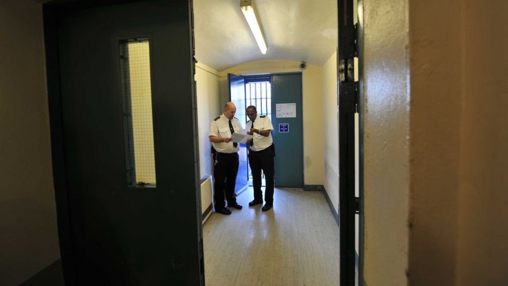 Virgin Trains to recruit from prisons