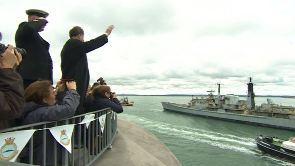 VIDEO: 'End of an era' for HMS Gloucester