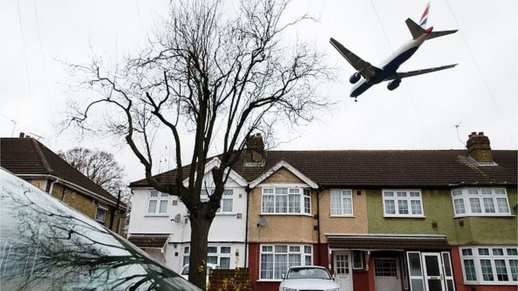 Heathrow expansion: Some 34 councils urge government to back third runway