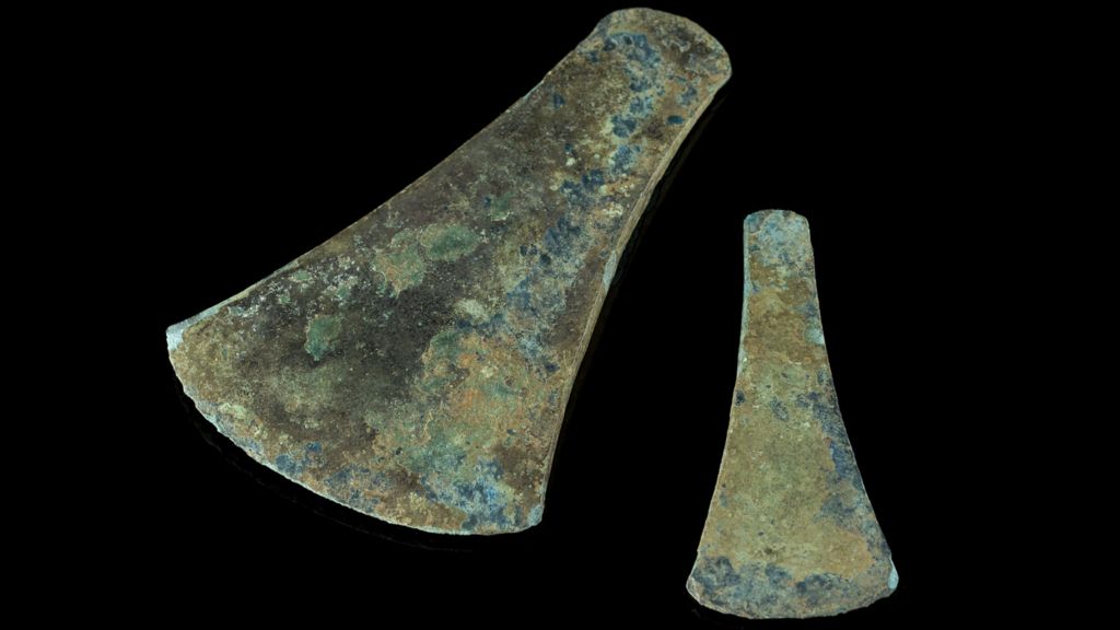 Bronze Age axe heads found in Coity declared treasure BBC News