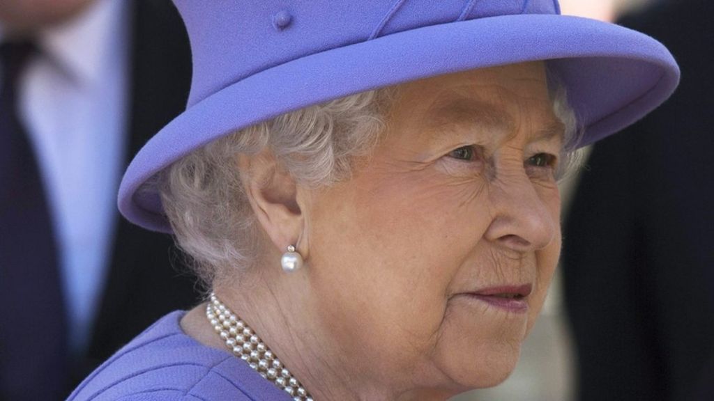 Palace dismisses Queen 'Brexit' claim