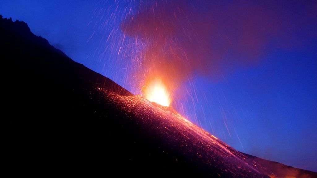 50 years of volcanic eruptions in under under one minute