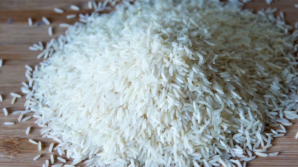 'Plastic rice' seized in Nigeria BBC News