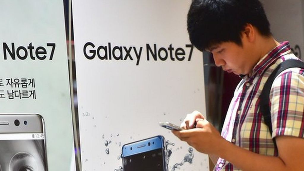 US regulators order recall of 1m Samsung Note 7 phones