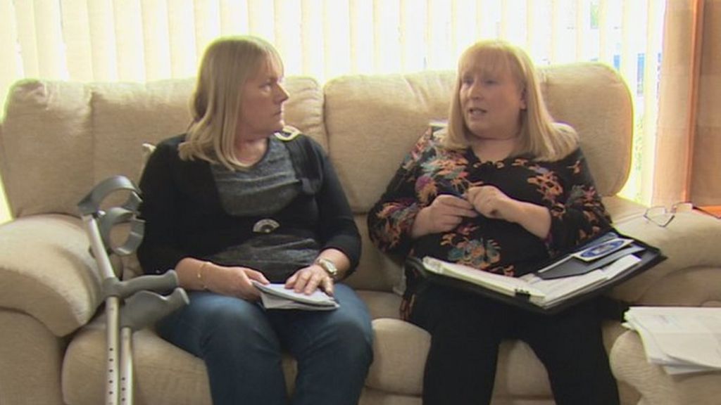 Mesh implant campaigners 'betrayed' by report publication