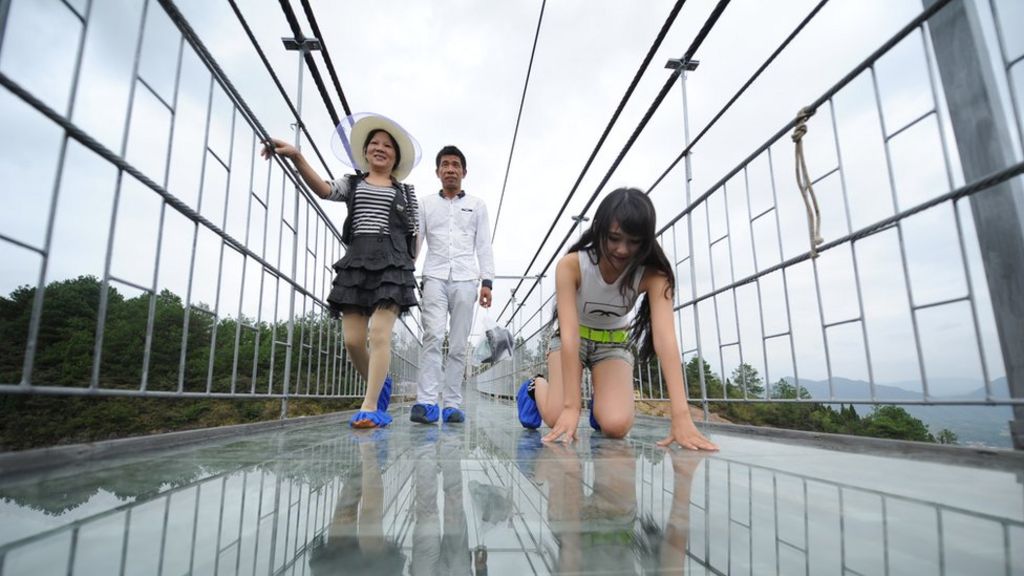 Do you dare cross China's glass bridges?