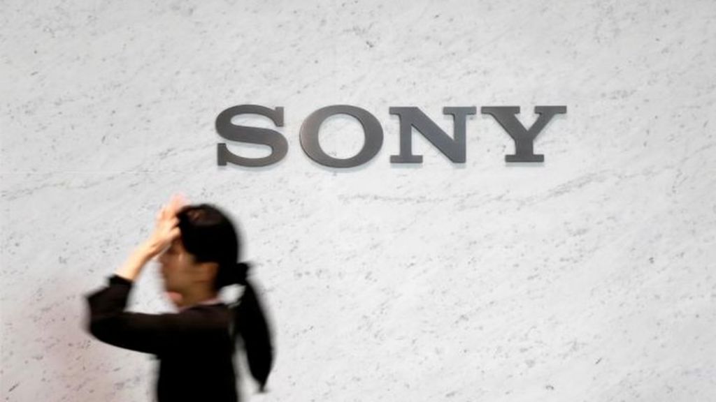 Sony takes $1bn charge on movie business