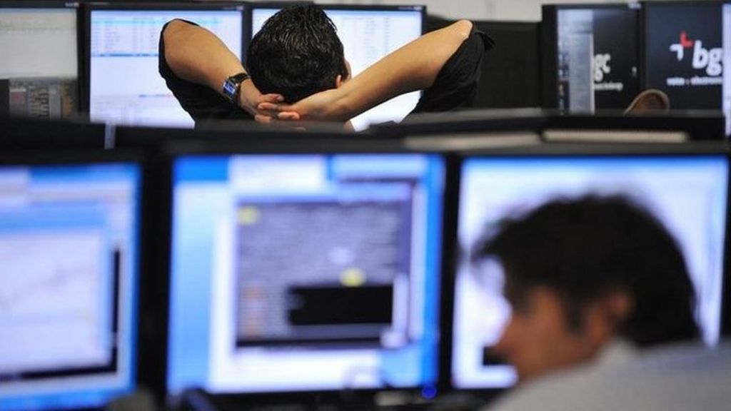 FTSE 100 falls as pound jumps against dollar