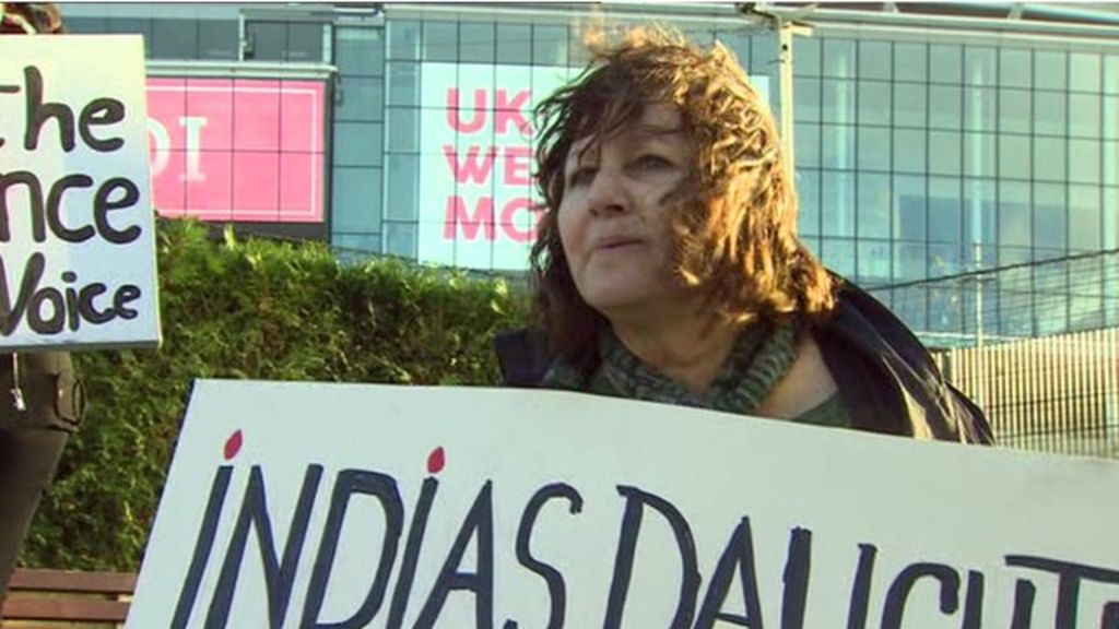 VIDEO: India 'trampled on freedom of expression'