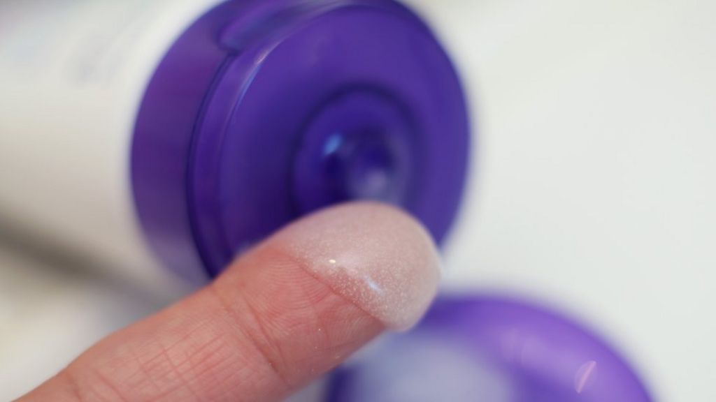 Plastic microbeads to be banned by 2017, UK government pledges
