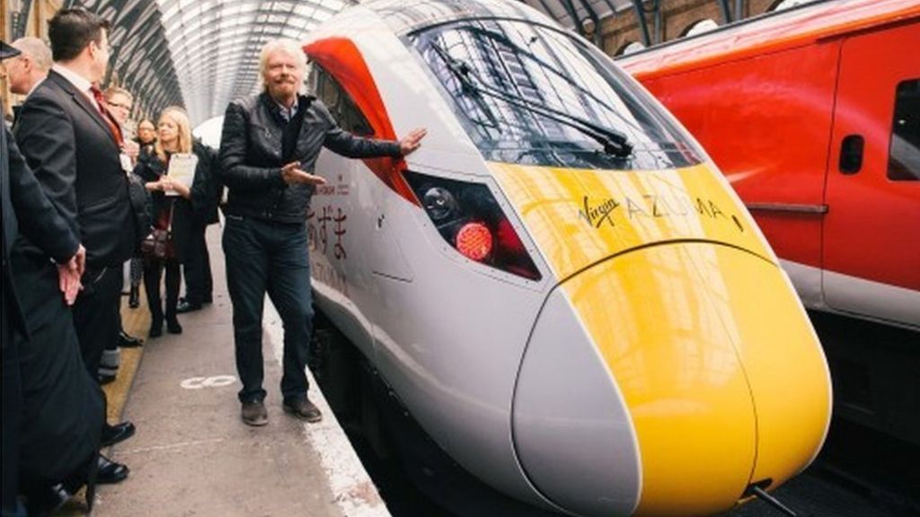 Thousands apply for train driver jobs on east coast route - BBC News
