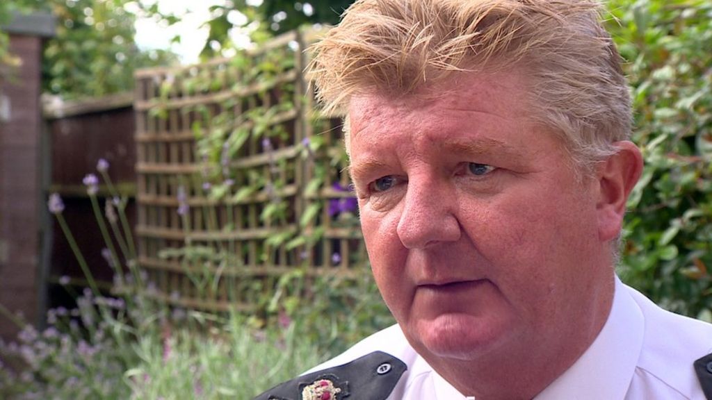 Senior officer Lee Bruckshaw condemns GMP over £500k investigation