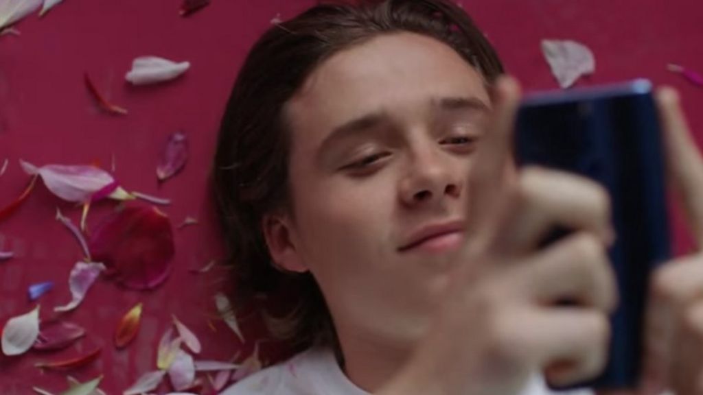Why is Brooklyn Beckham selling Huawei's phones?