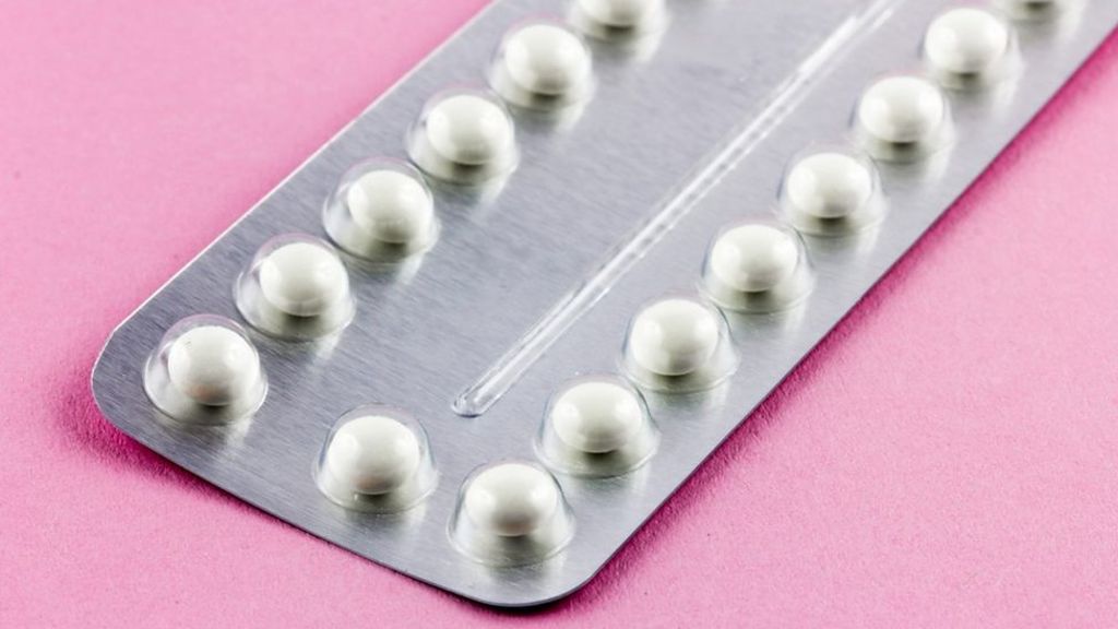 Contraceptive pill 'can cut some cancer risk by up to 30%'