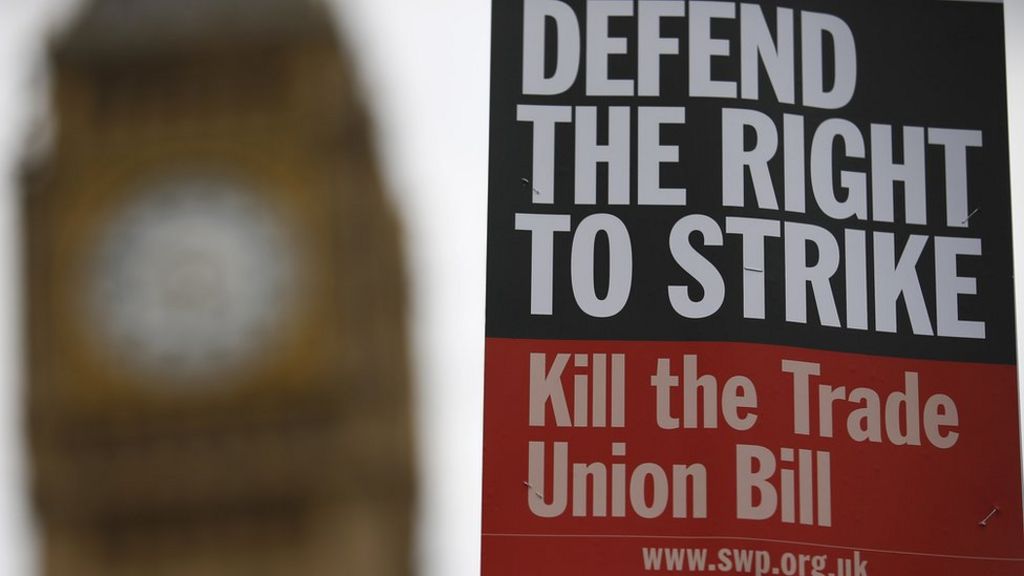 Strike armbands 'like Nazi Germany'