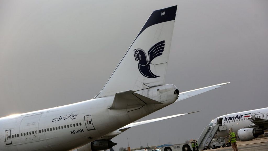 Boeing and Iran Air reach landmark $25bn deal