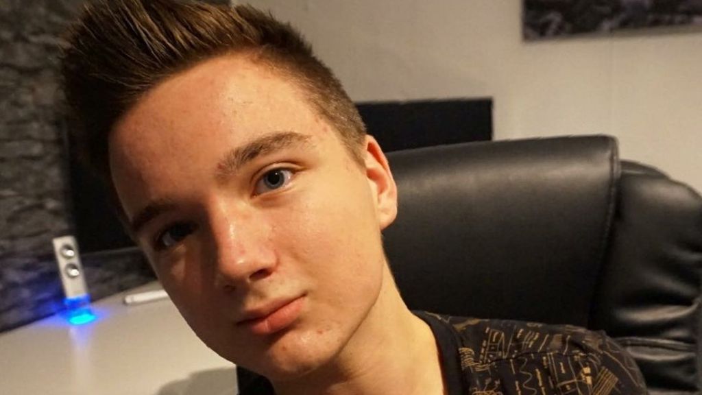 Moped crash: Lewis Crouch family 'touched' by tributes