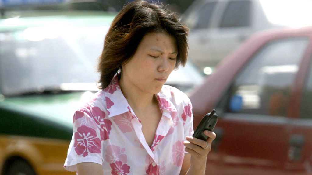 EE calls for mobile coverage clarity