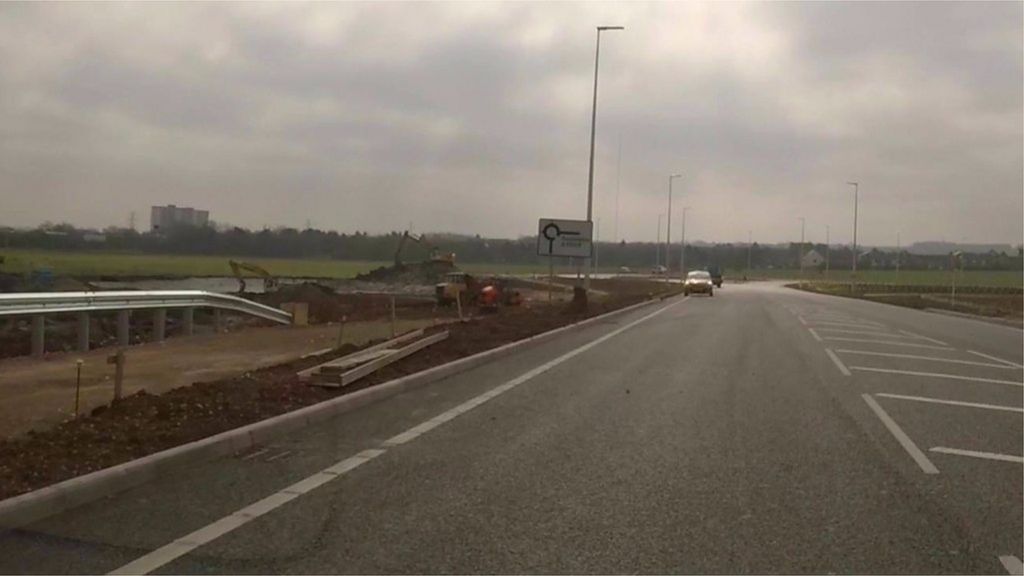 Woodside Link: First drive on route to new M1 junction