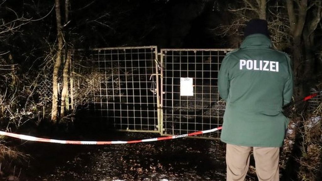 Germany: Six teens dead in Bavaria after party in a garden shed - BBC News