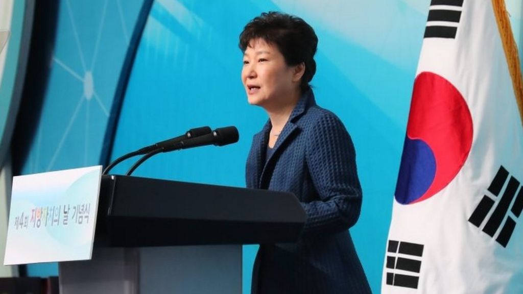 Arrest Sought For President Parks Friend Choi In S Korea Corruption 