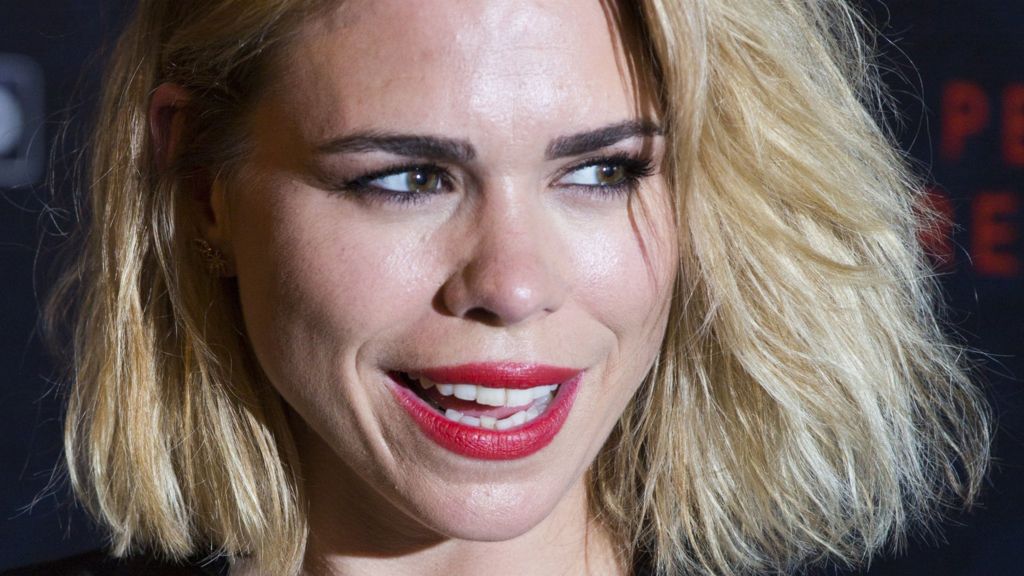 Doctor Who: Billie Piper says it's time to cast a woman - BBC News