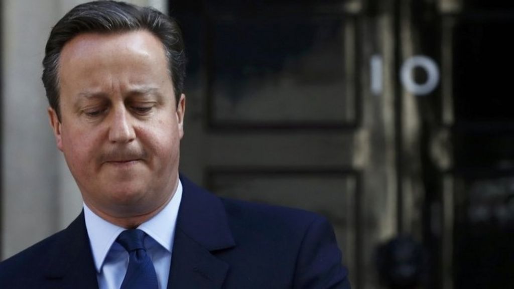 EU referendum: Moody's cut UK's credit outlook to 'negative'