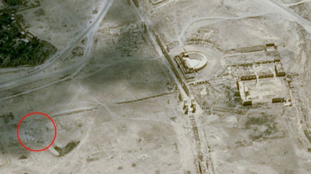 Satellite image of IS destruction