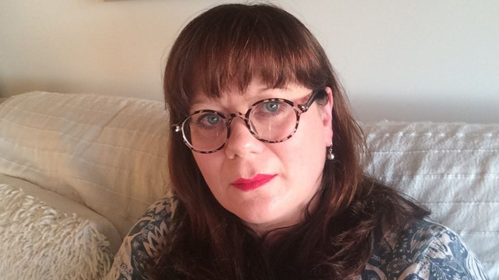 Nairn cataract patient's 12-month waiting time criticised at FMQs