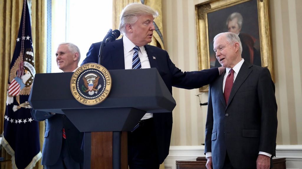 End immigration 'lawlessness' - Sessions