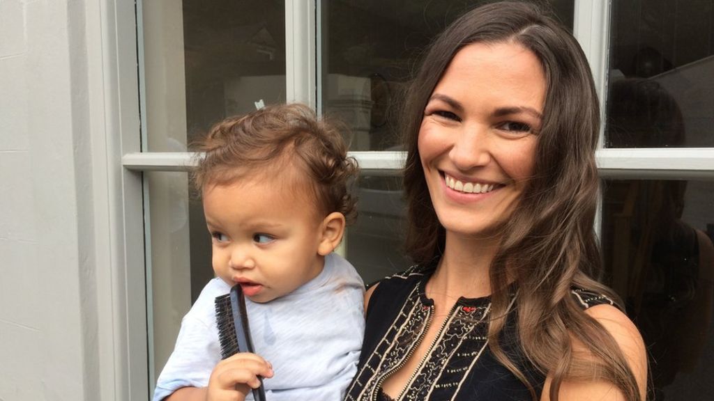 Low paid 'miss out on flexible working'