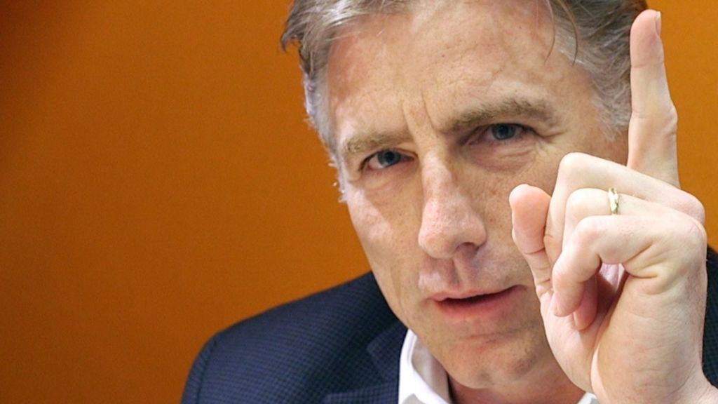 VIDEO: CEO: 'I literally do clean the floors'