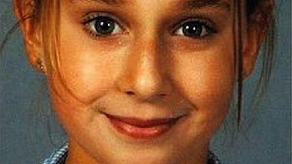 Mother 'treated like flotsam' by Sunsail after daughter's death