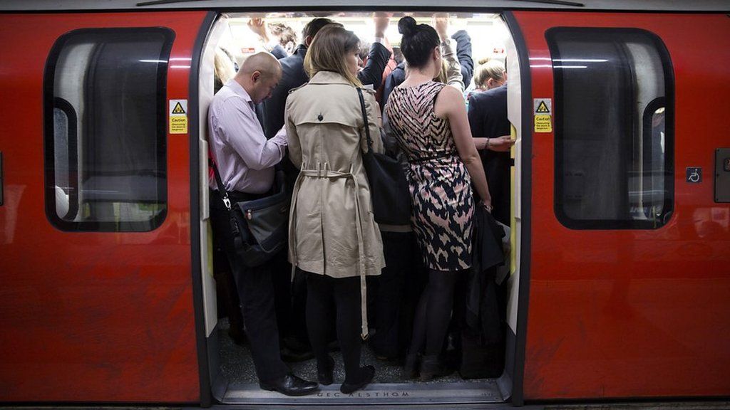 How air con could make the Tube hotter