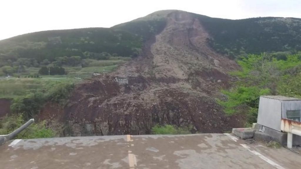 Japan earthquake collapse