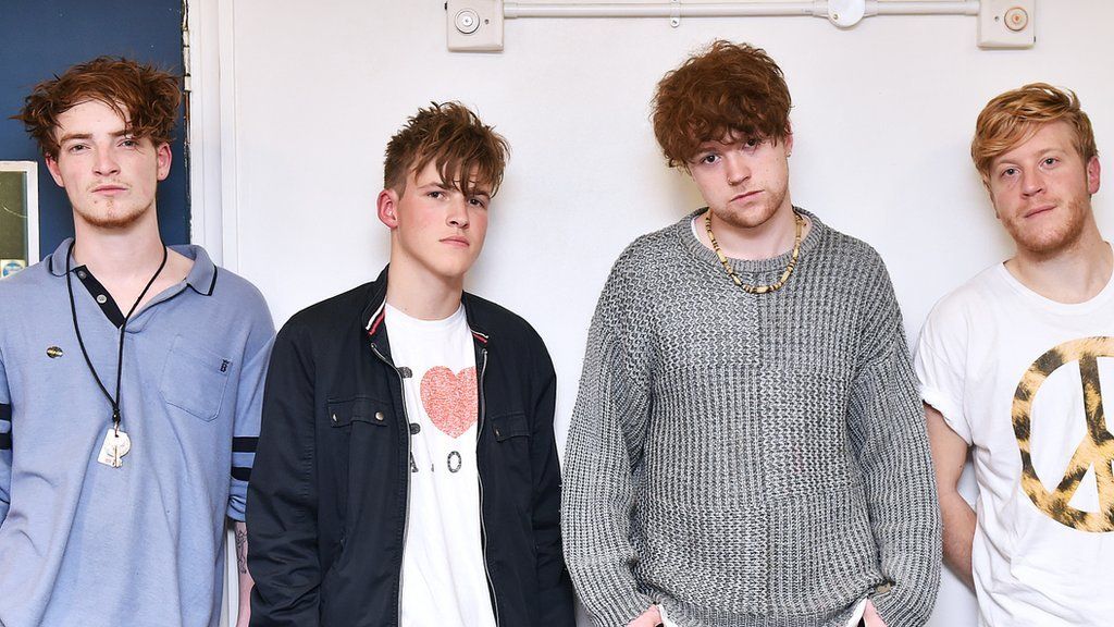 Viola Beach set for posthumous number one