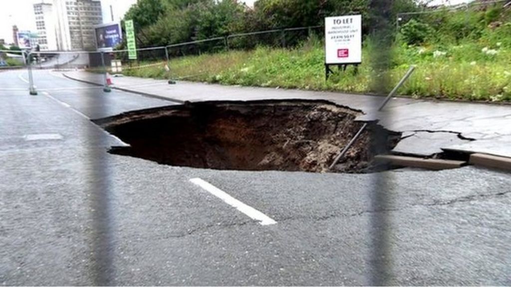 Businesses criticise Mancunian Way closure timing