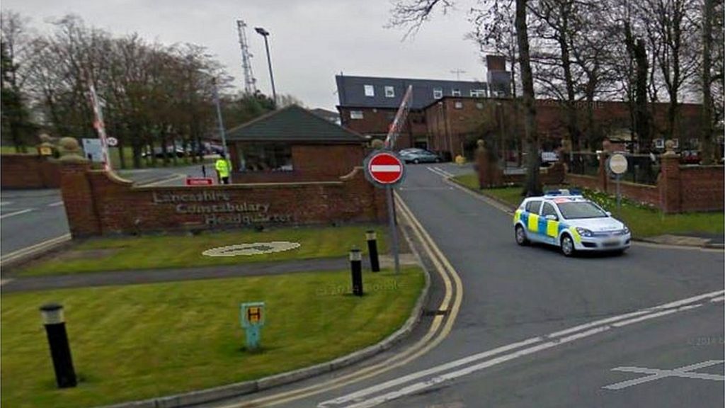 PCs sacked for selling road crash data
