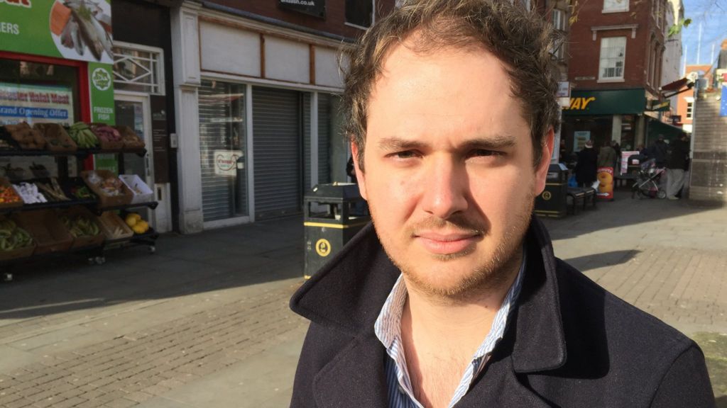 Sickness and wages: Do I get paid if I am off work?