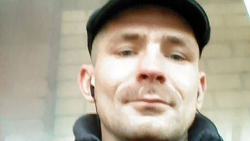 Man in 'serious' condition after cutting own throat in dock