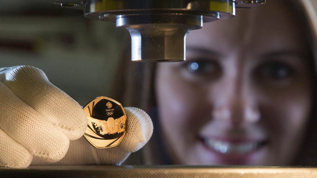 Swimmer Jazz Carlin makes Team GB 50p coin at Royal Mint - BBC News