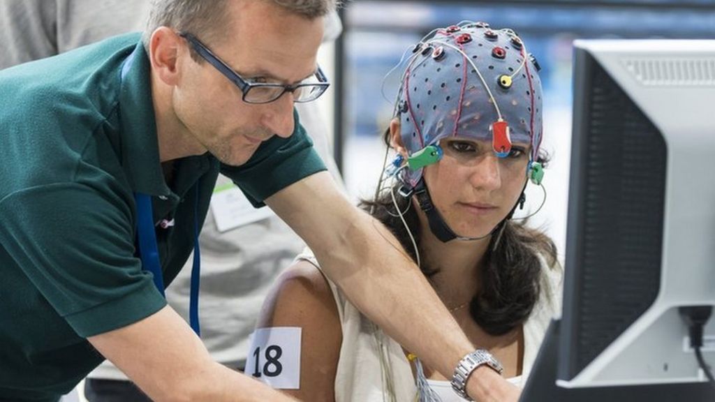 Cybathlon: World's first 'bionic Olympics' gears up - BBC News - BBC News