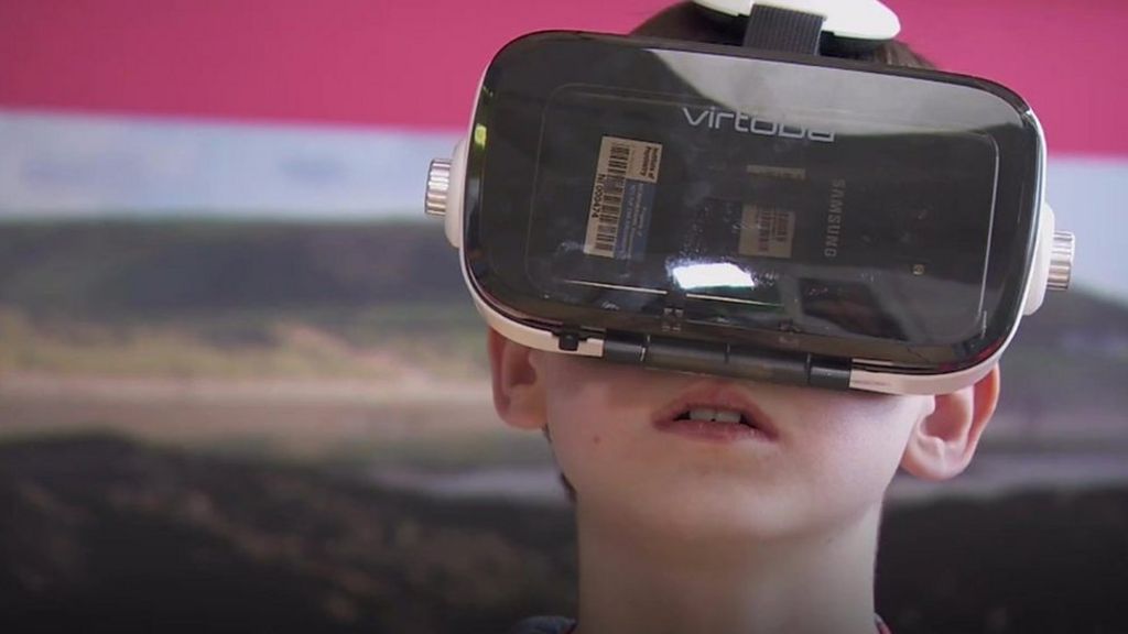 Doctors use virtual reality to prepare children for scans