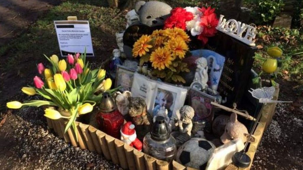 Starved boy tributes removed by council