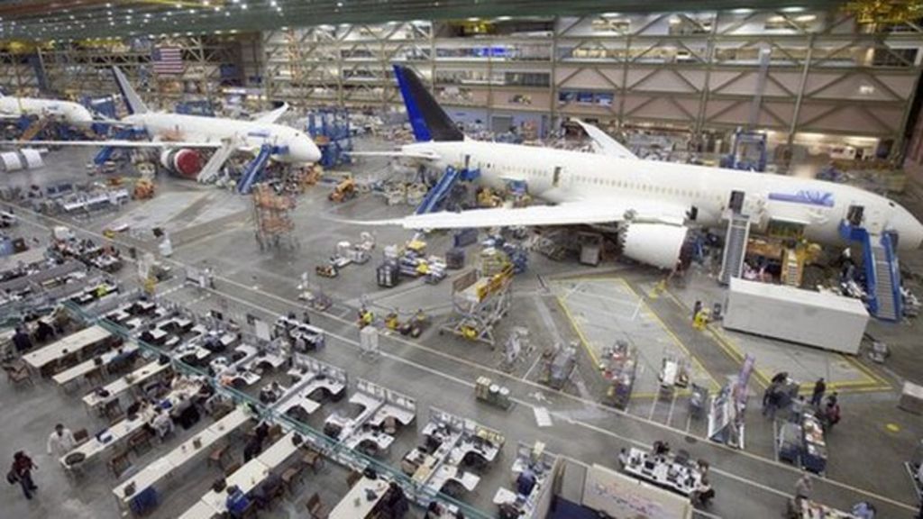 VIDEO: Robots work in world's biggest building