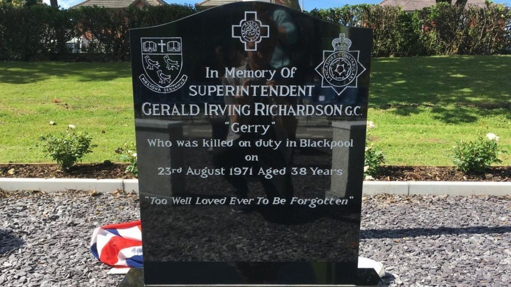 Memorial unveiled for Blackpool police officer killed on duty