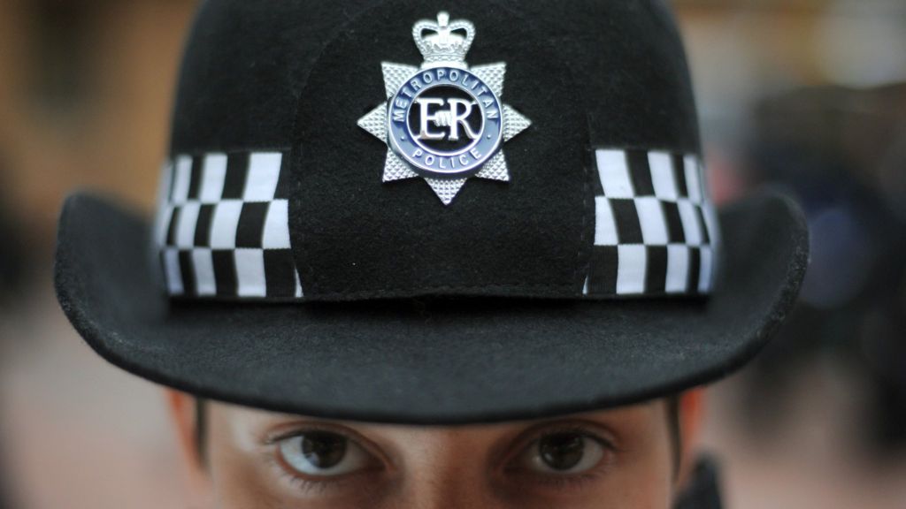 Lift police visible tattoo bans, says federation