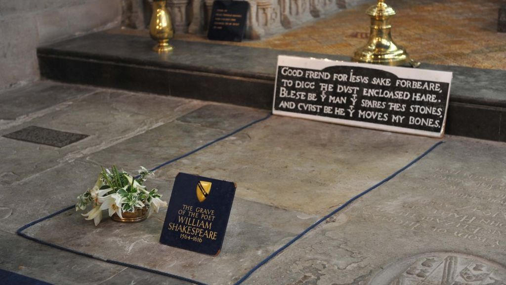 New chapter in hunt for Shakespeare's skull