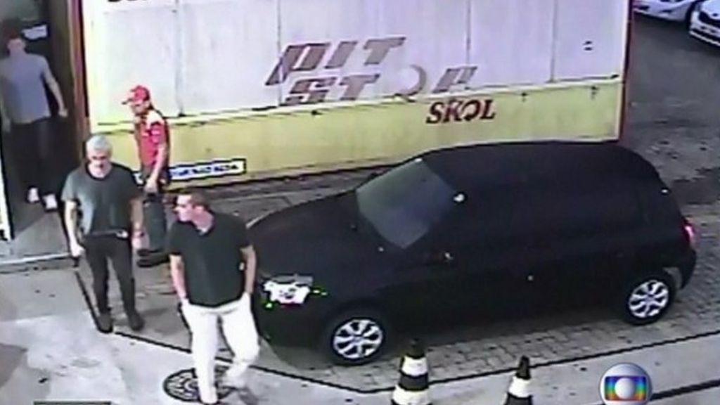 US swimmers: Rio police release petrol station CCTV